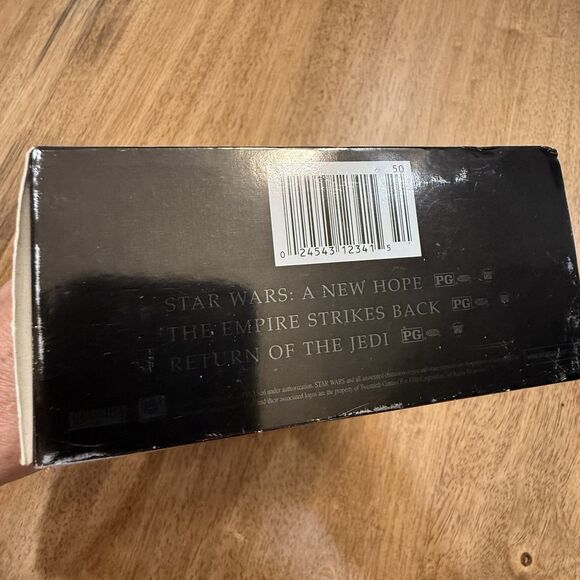 STAR WARS Trilogy IV V VI  Bonus 4-Disc Widescreen DVD Remastered Silver Box Set - Picture 11 of 11